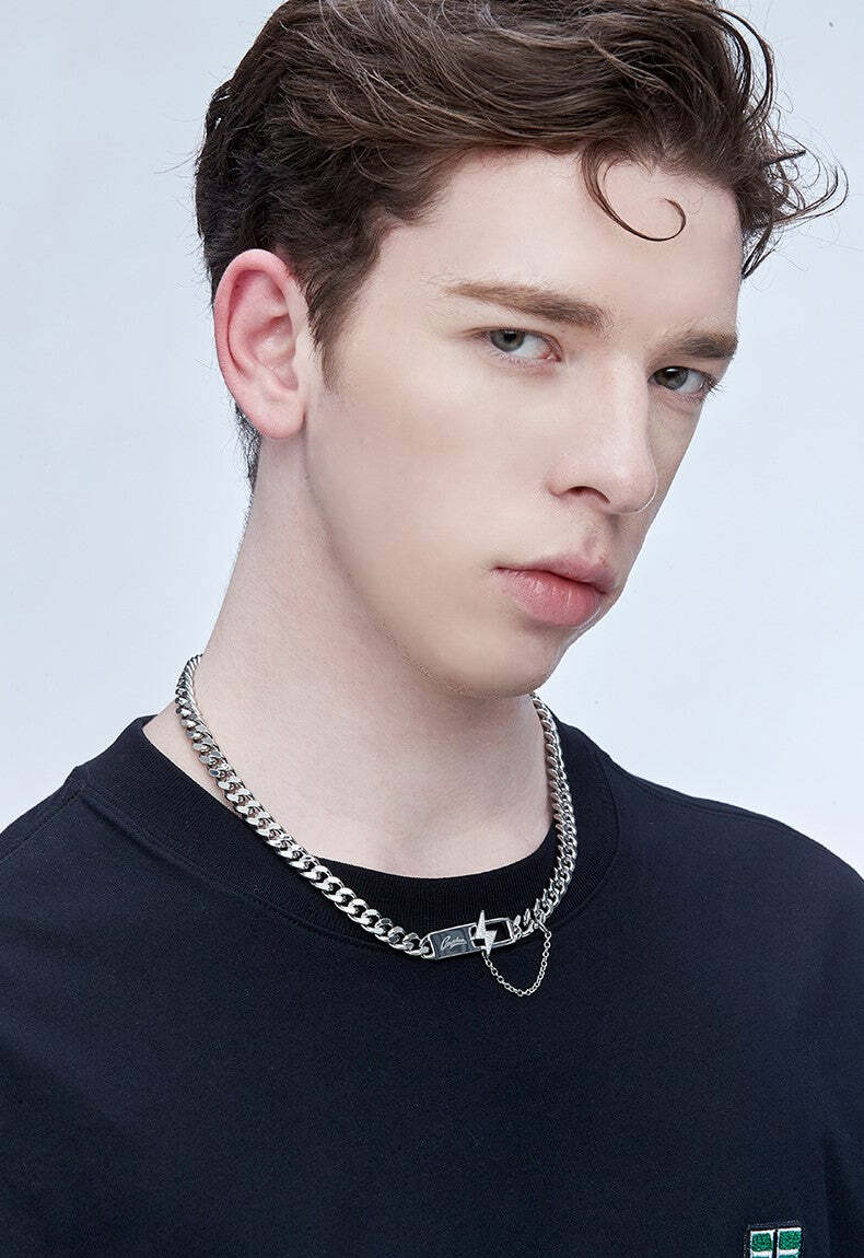 GUUKA 'Lightning Bar' Double Chain Necklace - Y2K Grunge, 90s Retro, Gothic, and Pastel Goth Style