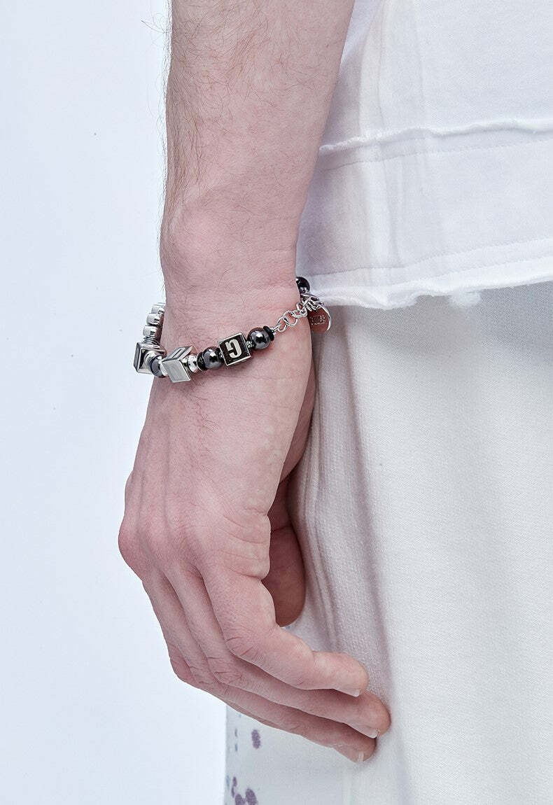 GUUKA Daisy Beaded Bracelet - Y2K Summer, 90s Grunge, Retro Style, Pastel Goth, Y2K Pop