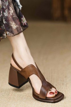 Handmade Black Faux Leather Chunky Sandals with Splicing Buckle Strap - Y2K Grunge Retro 90s Style