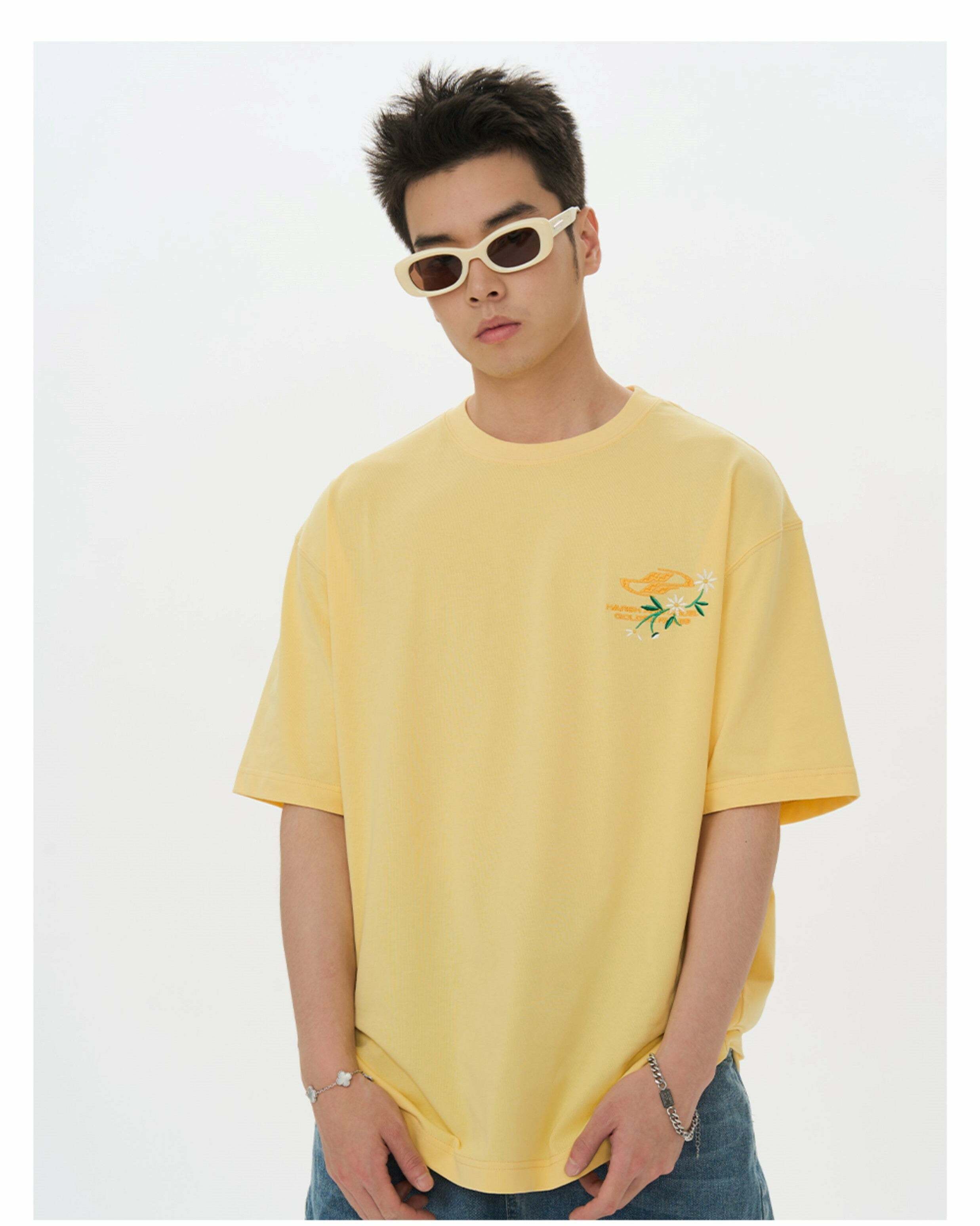 HARSH and CRUEL Y2K Embroidered Daisies Tee - Retro 90s Grunge Summer Outfit for Women