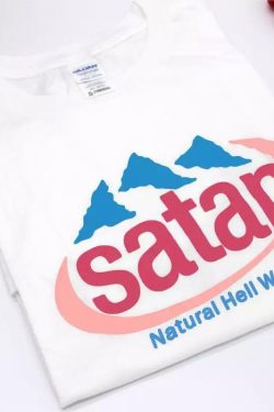 HELL WATER T-SHIRT ?? | Y2K Grunge & 90s Fashion | Retro Summer Outfits | Gothic & Pastel Goth