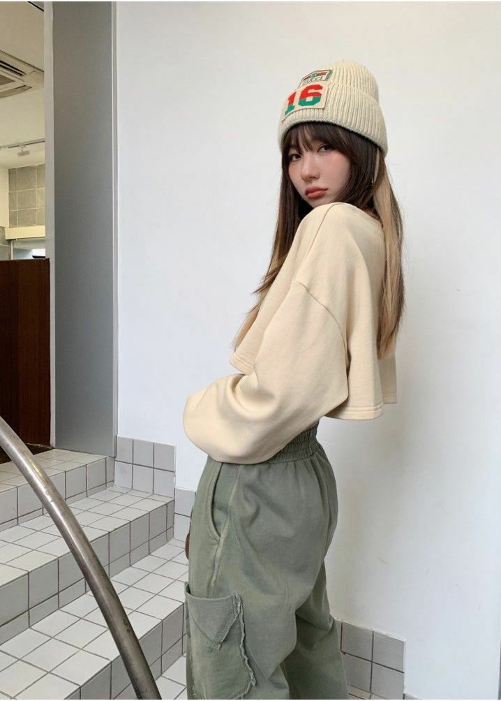 I Feel Like Lisa Y2K Cropped Sweatshirt - 90s Grunge, Retro Summer, Y2K Party Outfit