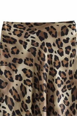 Ilia Leopard Print Maxi Skirt - Y2K Summer Grunge Outfit, 90s Fashion, Retro Style, Y2K Skirt
