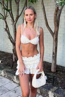 Iza Ruffle Skirt Set - Y2K Summer Grunge Outfit, 90s Fashion, Retro Style, Baby Tees, Y2