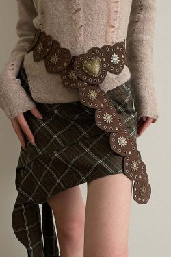 Janice Retro Heart Belt - Y2K Grunge, 90s Fashion, Gothic Y2K, Pastel Goth, Y2K Party