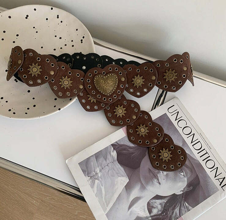 Janice Retro Heart Belt - Y2K Grunge, 90s Fashion, Gothic Y2K, Pastel Goth, Y2K Party