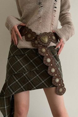 Janice Retro Heart Belt - Y2K Grunge, 90s Fashion, Gothic Y2K, Pastel Goth, Y2K Party