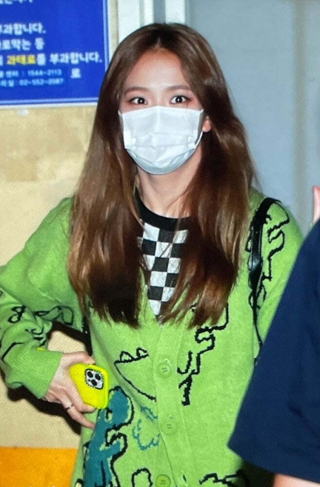 Jisoo-Inspired Y2K Cartoon Cardigan - 90s Grunge, Retro Summer, Pastel Goth, Y2K Fashion
