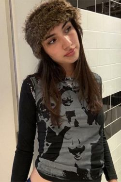 Kara Y2K 90s Graphic Print Sleeved T-Shirt - Retro Grunge Summer Outfit, Y2K Fashion Top