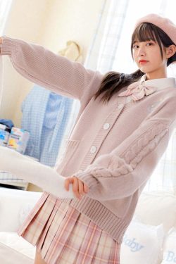 Kawaii Aesthetic Pink Cardigan Sweater - Y2K Summer, 90s Grunge, Retro Pastel Goth Fashion