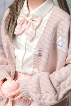 Kawaii Aesthetic Pink Cardigan Sweater - Y2K Summer, 90s Grunge, Retro Pastel Goth Fashion