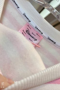 Kawaii Aesthetic White Pink Striped Sweatshirt - Y2K Summer, 90s Grunge, Retro Pastel Goth Fashion