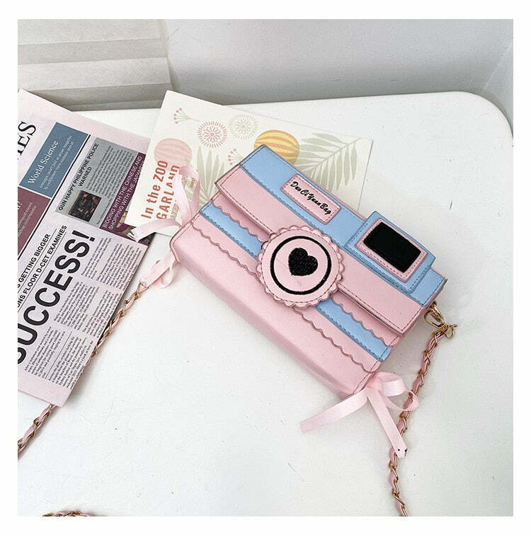 Kawaii Dream Camera Handbag - Y2K Summer Grunge, 90s Retro, Pastel Goth, Y2K Popstar Style