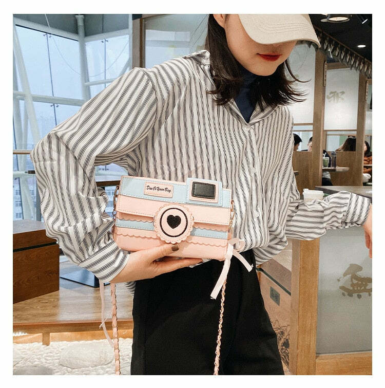Kawaii Dream Camera Handbag - Y2K Summer Grunge, 90s Retro, Pastel Goth, Y2K Popstar Style