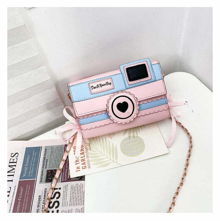 Kawaii Dream Camera Handbag - Y2K Summer Grunge, 90s Retro, Pastel Goth, Y2K Popstar Style