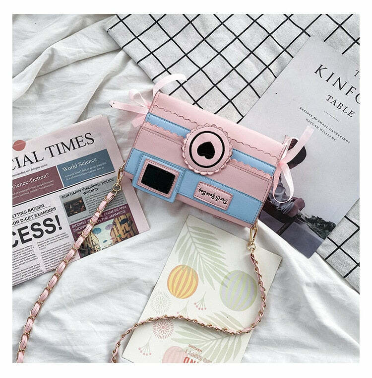 Kawaii Dream Camera Handbag - Y2K Summer Grunge, 90s Retro, Pastel Goth, Y2K Popstar Style