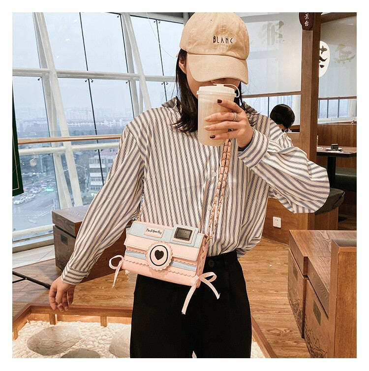 Kawaii Dream Camera Handbag - Y2K Summer Grunge, 90s Retro, Pastel Goth, Y2K Popstar Style