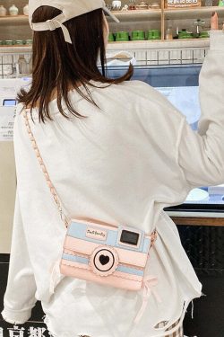 Kawaii Dream Camera Handbag - Y2K Summer Grunge, 90s Retro, Pastel Goth, Y2K Popstar Style