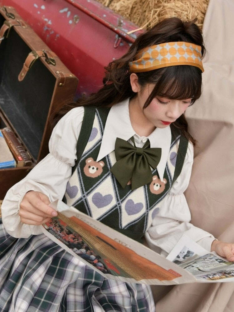 Kawaii Y2K Sweater Vest Bear Hearts Argyle - 90s Grunge, Retro, Pastel Goth, Summer Outfits