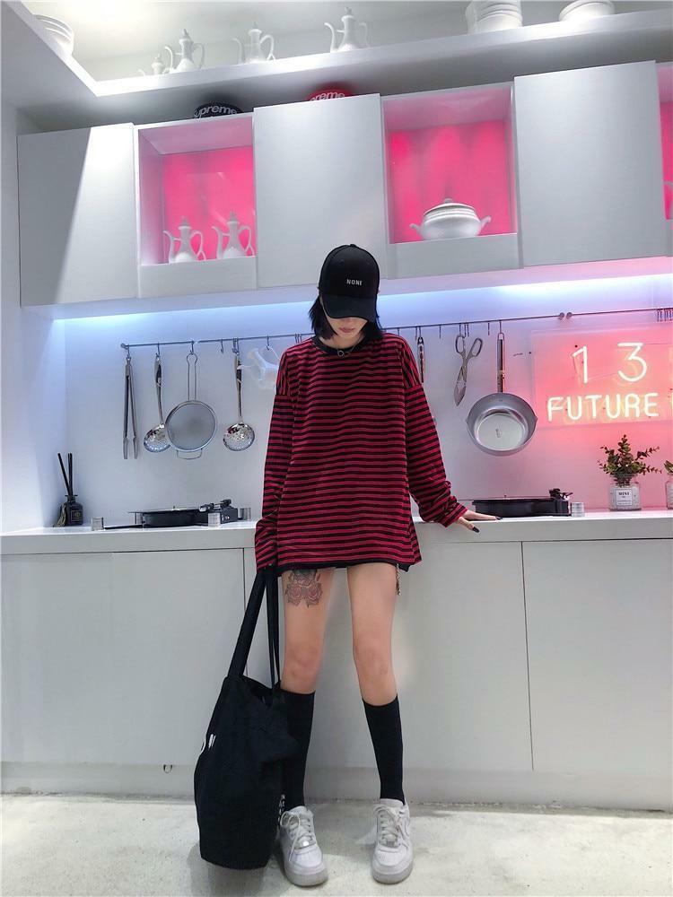 Korean Style Oversized Shirt - Y2K Summer, 90s Grunge, Retro, Pastel Goth