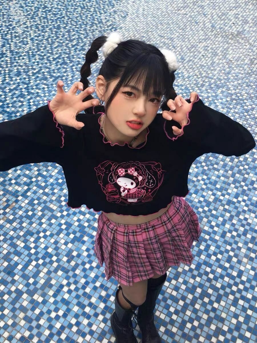 Kuromi Crop Top - Y2K Grunge, 90s Retro, Pastel Goth, Summer Y2K Outfits, Y2