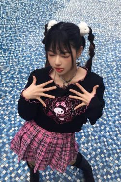 Kuromi Crop Top - Y2K Grunge, 90s Retro, Pastel Goth, Summer Y2K Outfits, Y2