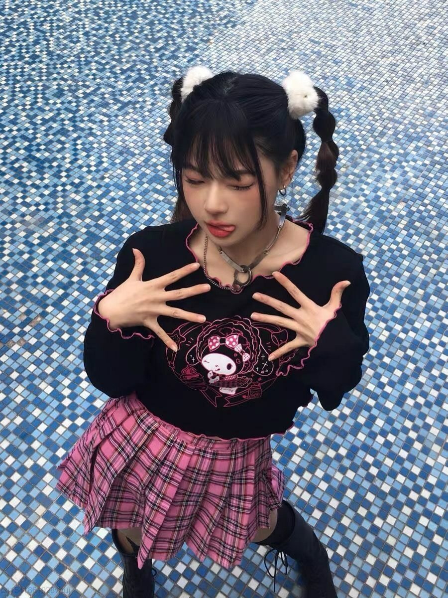 Kuromi Crop Top - Y2K Grunge, 90s Retro, Pastel Goth, Summer Y2K Outfits, Y2