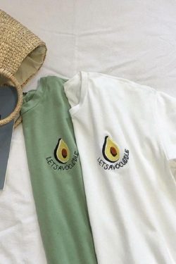 Let's Avocuddle Y2K Summer T-Shirt - 90s Grunge, Retro, Pastel Goth, Y2K Fashion for