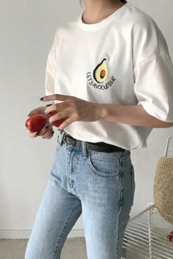 Let's Avocuddle Y2K Summer T-Shirt - 90s Grunge, Retro, Pastel Goth, Y2K Fashion for