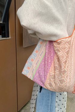 Lochlyn Printed Tote Bag - Y2K Summer & 90s Grunge Fashion, Retro Style, Pastel Goth Accessory