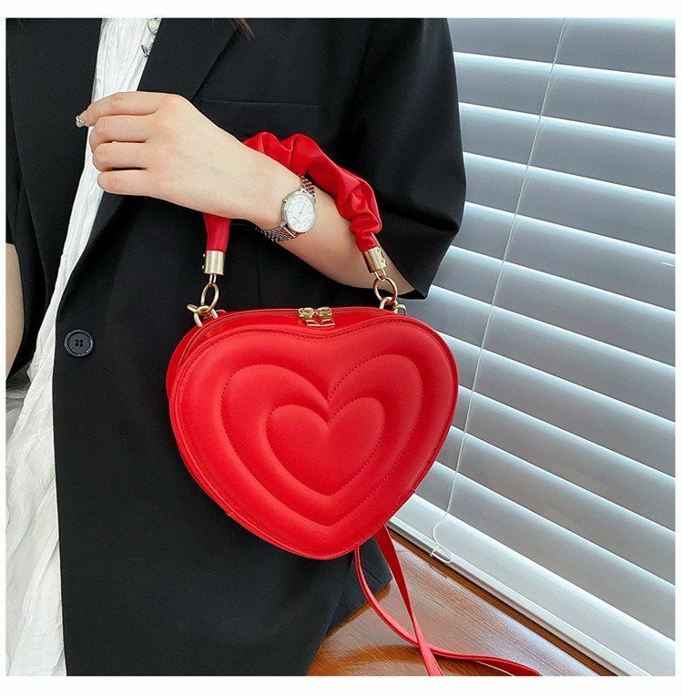 Lovecore Aesthetic Heart Shoulder Bag Red - Y2K Summer, 90s Grunge, Retro, Pastel Goth Fashion