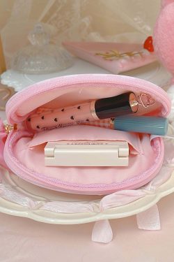 Maison De Fleur x My Melody Coin Pouch - Y2K Grunge, 90s Retro, Pastel Goth, Summer Y2K Fashion