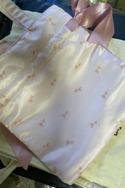Maison De Fleur x My Melody Y2K Tote Bag with Cute Ribbon - Retro 90s Grunge Summer Fashion