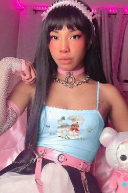 Mary the Lamb Y2K Crop Top - 90s Grunge, Retro Summer, Pastel Goth, Y2K Party & Club Outfits
