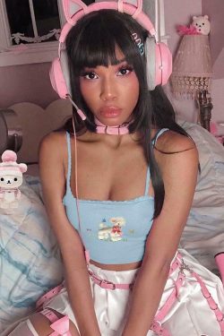 Mary the Lamb Y2K Crop Top - 90s Grunge, Retro Summer, Pastel Goth, Y2K Party & Club Outfits