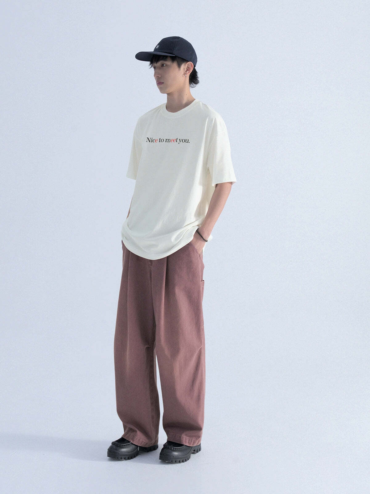 Mentmate 'Extrovert' Tee - Y2K Summer, 90s Grunge, Retro Style, Baby Tees, Y2