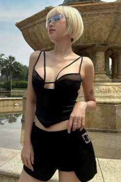 Mindy Strappy Crop Top - Y2K Summer Grunge, 90s Retro, Pastel Goth, Y2K Party & Club Out
