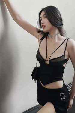 Mindy Strappy Crop Top - Y2K Summer Grunge, 90s Retro, Pastel Goth, Y2K Party & Club Out