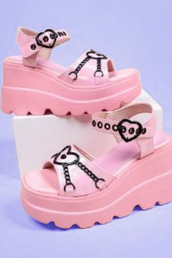 Pastel Goth Platform Sandals with Metal Chain - Y2K Grunge, 90s Retro, Summer Party Outfits