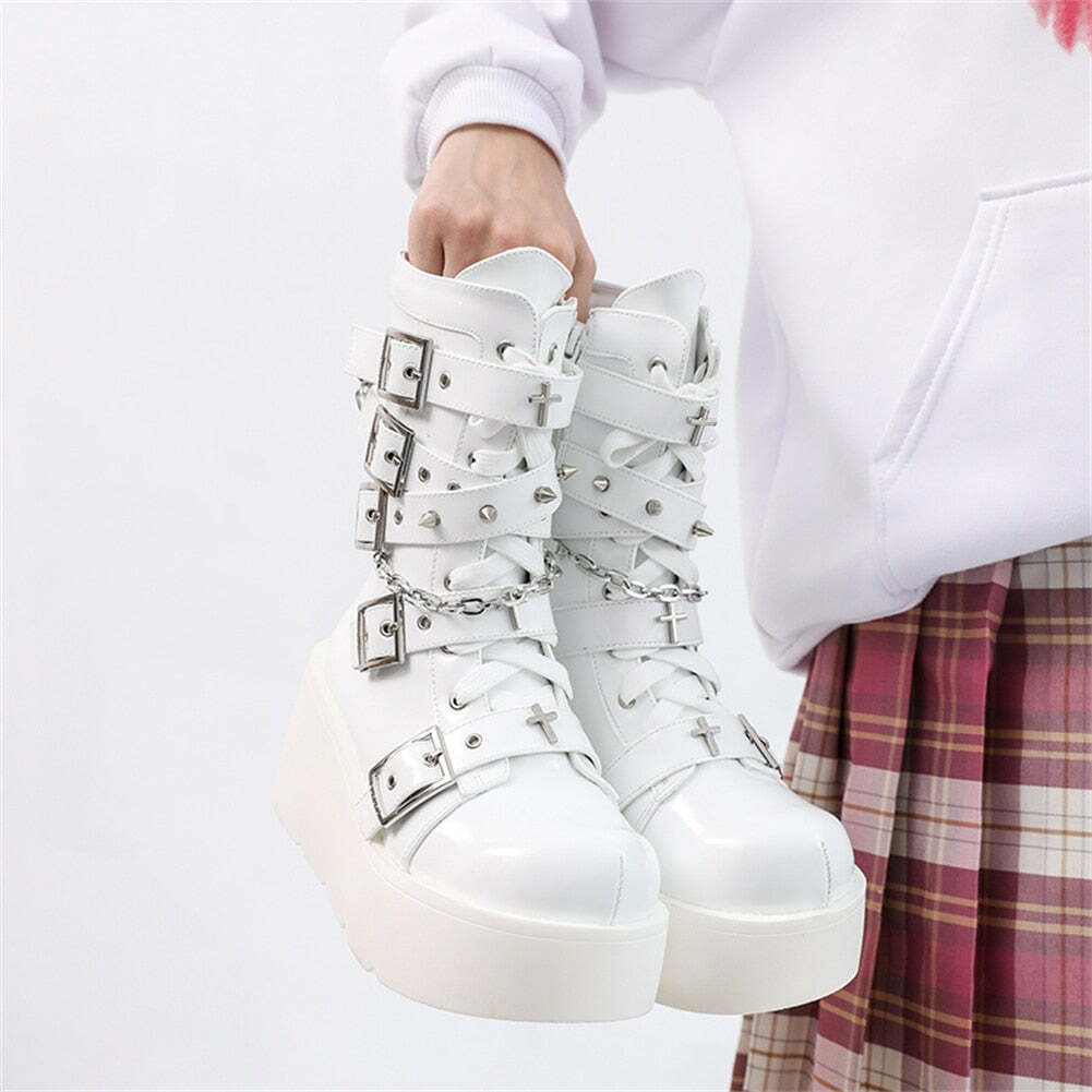 Pastel Goth White Motorcycle Boots - Y2K Grunge, 90s Fashion, Retro Style, Y2K Outfits