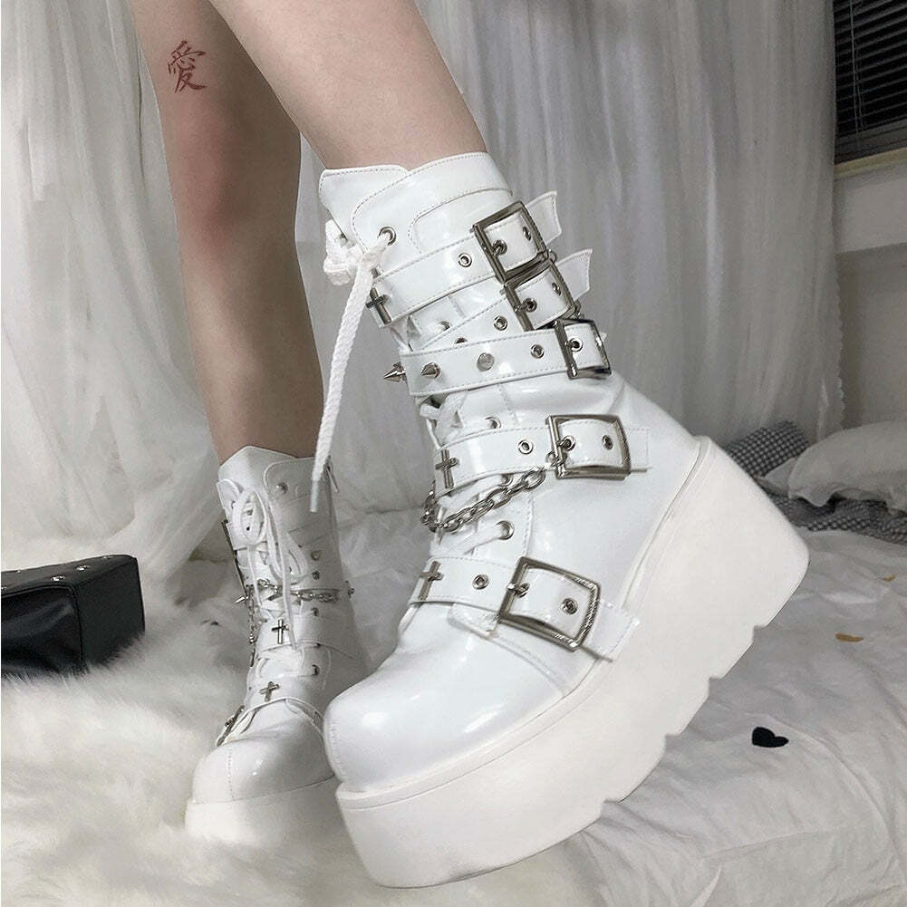 Pastel Goth White Motorcycle Boots - Y2K Grunge, 90s Fashion, Retro Style, Y2K Outfits