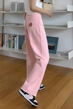 Peach Jeans: Y2K Summer & 90s Grunge Outfits - Retro, Goth, Hip Hop, Popstar, & Pastel