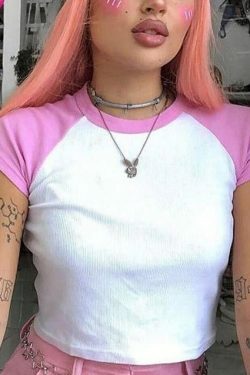 Pink Raglan Shirt - Y2K Summer, 90s Grunge, Retro Style, Baby Tees, Y2K Party Outfits