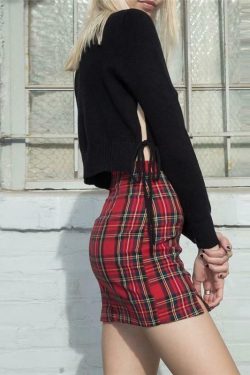 Red Plaid Mini Skirt - Y2K Grunge, 90s Fashion, Retro Summer Outfit, Gothic Y2K Style
