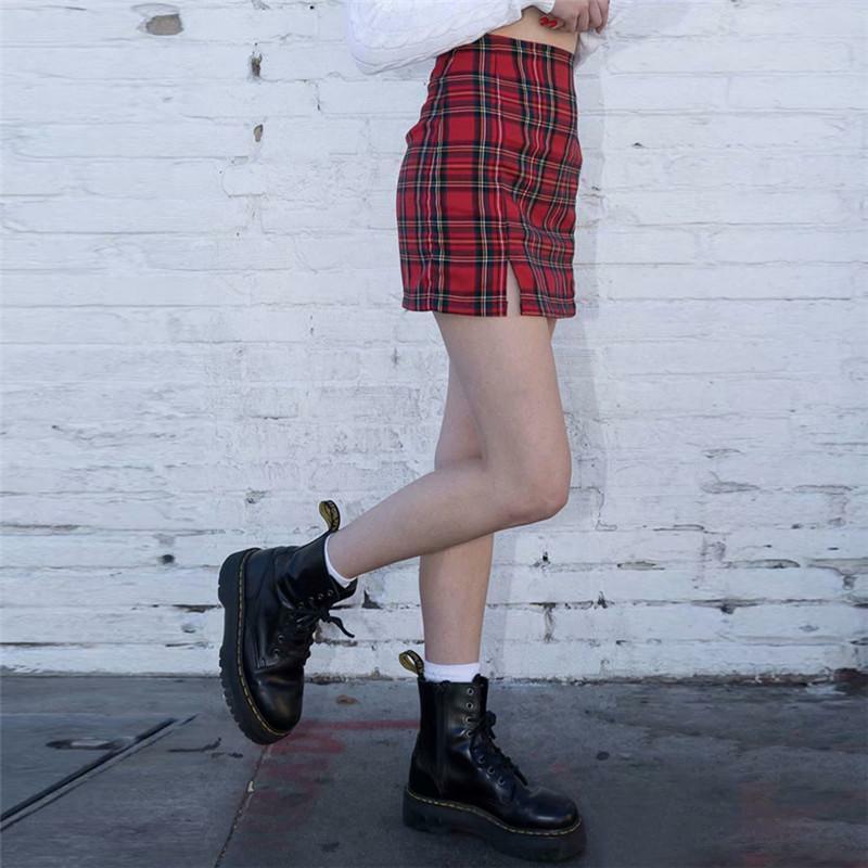 Red Plaid Mini Skirt - Y2K Grunge, 90s Fashion, Retro Summer Outfit, Gothic Y2K Style