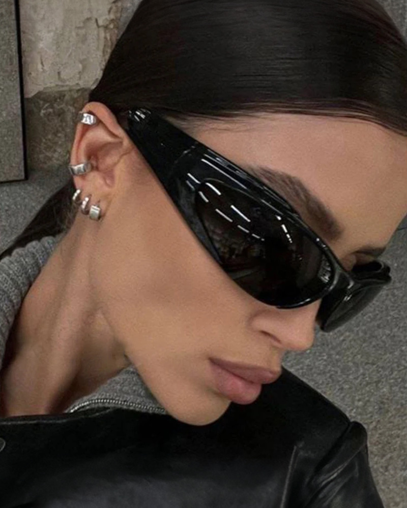 Retro Y2K Wrap Around Sunglasses - 90s Grunge, Summer Outfits, Popstar, and Hip Hop Fashion