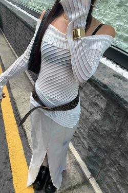 Rylee Off Shoulder Top - Y2K Summer Grunge, 90s Retro, Pastel Goth, Y2K Party & Club Out