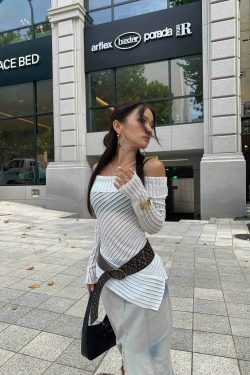 Rylee Off Shoulder Top - Y2K Summer Grunge, 90s Retro, Pastel Goth, Y2K Party & Club Out