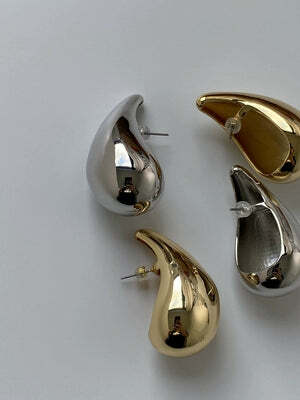 Sarina Waterdrop Silver Earrings - Y2K & 90s Fashion, Grunge, Retro, Pastel Goth, Party Outfits
