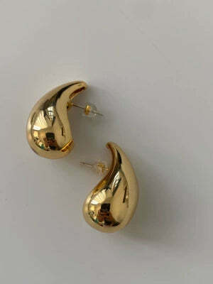 Sarina Waterdrop Silver Earrings - Y2K & 90s Fashion, Grunge, Retro, Pastel Goth, Party Outfits